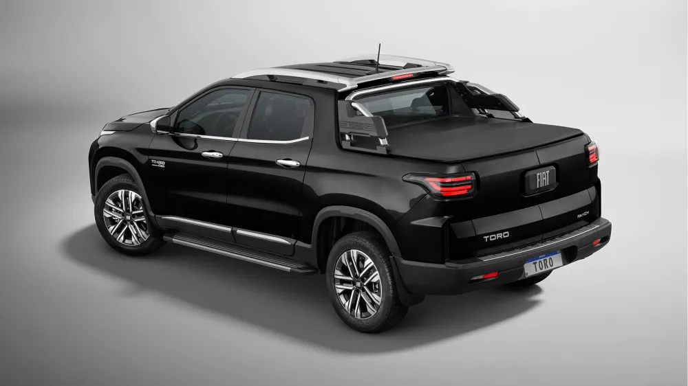 Picapes da Fiat ganham espaço no campo com descontos e planos sob medida para produtores